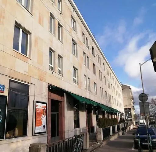 Klimatyczne Mieszkanie W Doskonalej Lokalizacji Varsavia